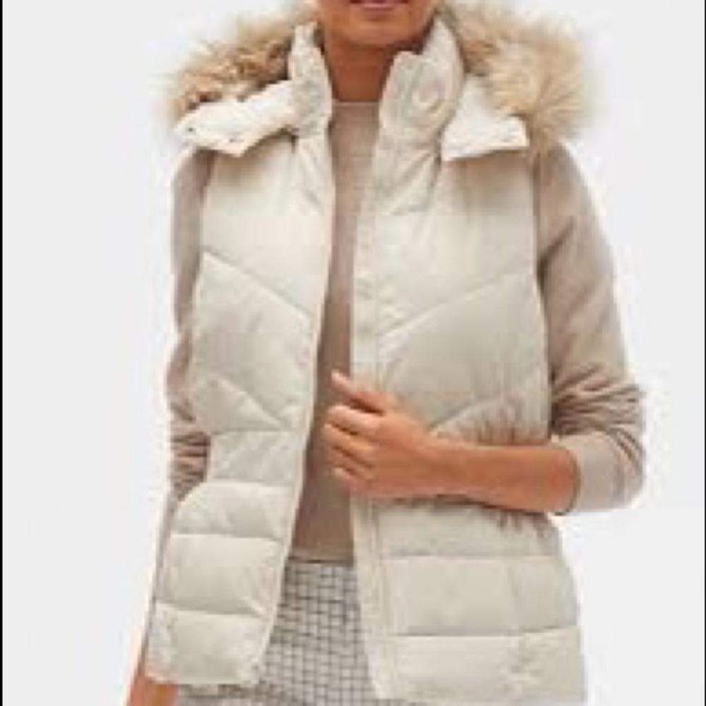 Banana Republic Cream Faux hooded Vest